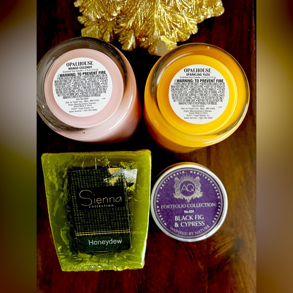 Set of 5 Candles - NWT